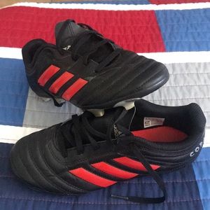 Adidas Boy Soccer Shoes Size 3